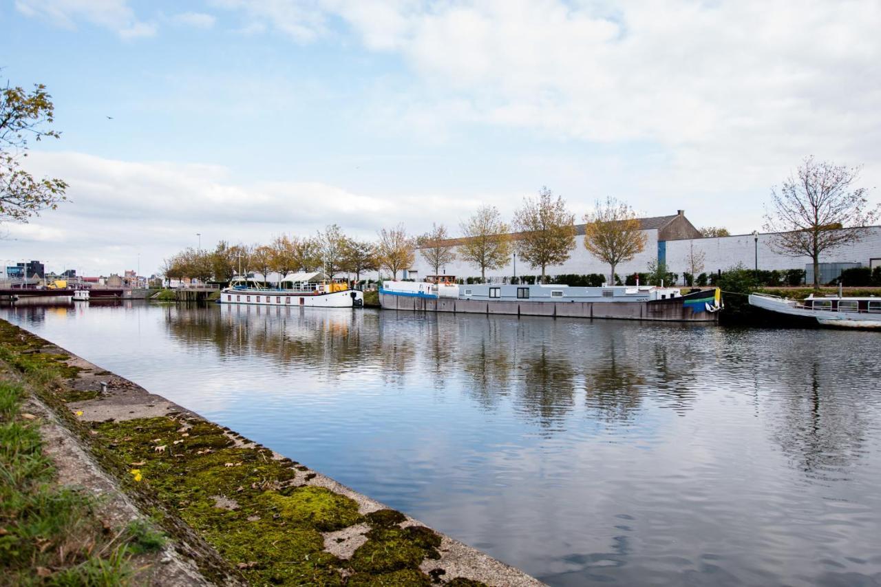 Houseboat Jana - With Sauna And Terrace Hotel Брюж Екстериор снимка